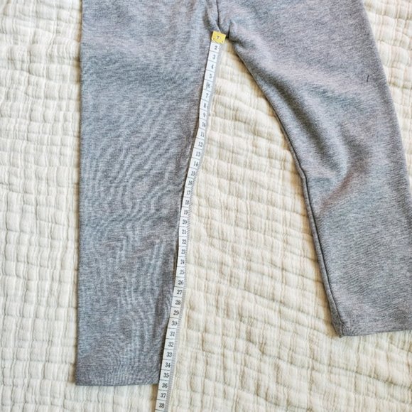 NWT Grey paints with reindeer and floral details 3 - Picture 5 of 6